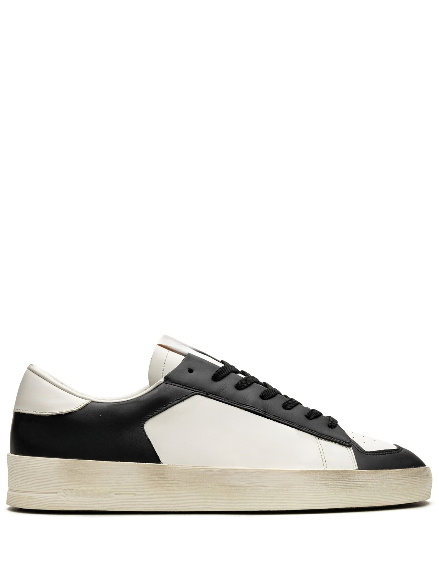 Sneaker im Used-Look