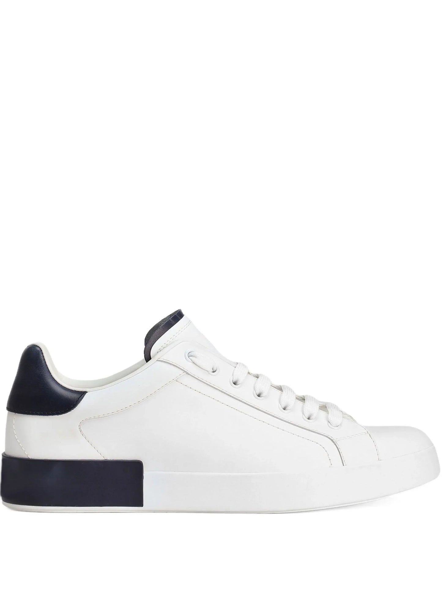 Sneaker mit Logo-Prägung